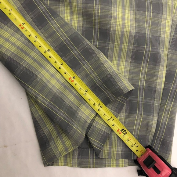 Grand Slam Mens Golf Shorts Gray Plaid Flat Front Size 36 Polyester - Picture 9 of 11